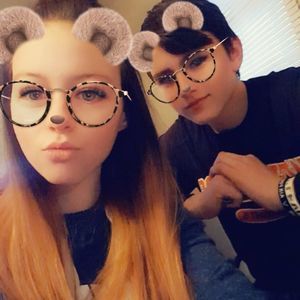 Meet your Posher, Brandi